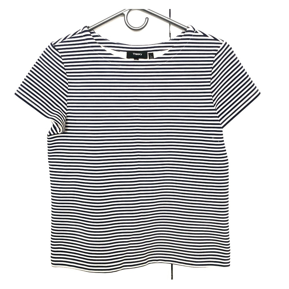 Theory boxy striped navy nautical top